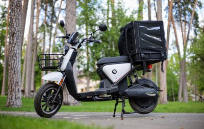 Електроскутер Maxxter COURIER (black) (1 з 15)